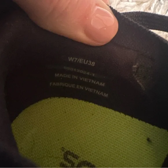 OOFOS Womens Oomy Stride Black Women’s size 7 - Picture 12 of 15